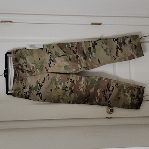 US Army Size Unisex Small Multicam Combat Trousers NWT, New with Tag - Picture 1 of 16